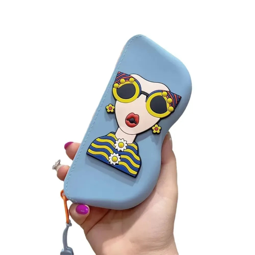 Portable eyeglasses pouch with convenient wrist strap